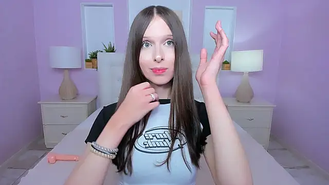 dark_k1tty Adlı Modelin Canlı XXX Sohbeti