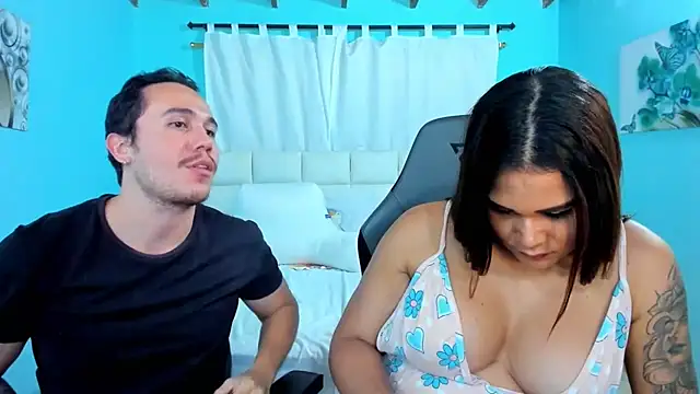 xxx_sweet_couple_ élő XXX-chatje