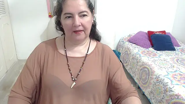 leonela_69 live XXX chat