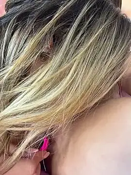 AngelBlushXXX's Webcam Show