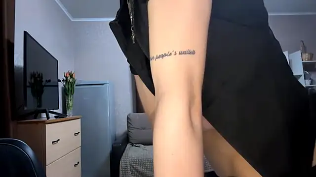 asunasue élő XXX-chatje