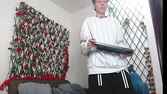 LiamBrown09 라이브 XXX 채팅