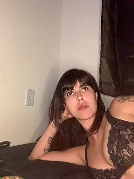 ninapellegrini17のウェブカメラショー