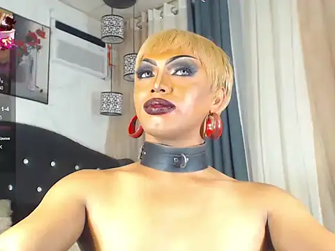 ButtWhoreBELLA 网络视讯表演