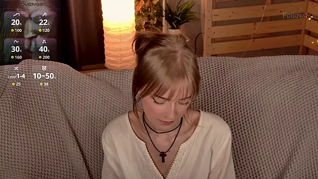 KiraMontoya's Live XXX Chat