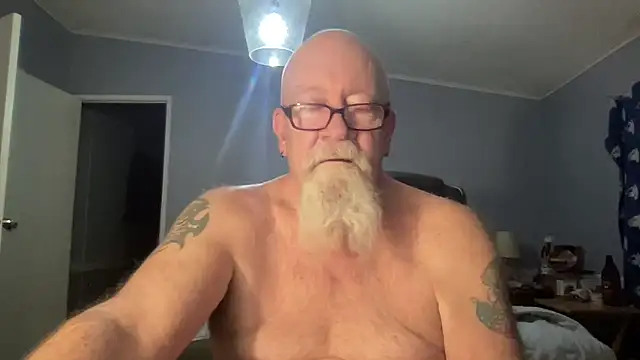 kcbace61760's Webcam Show