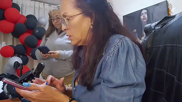 Chat XXX ao vivo de nicoltatiana_