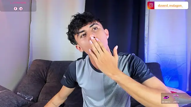 Demian_cute18's Live XXX Chat