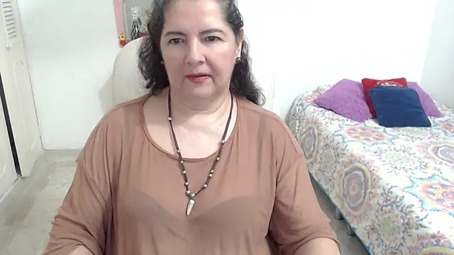 Chatroom XXX en direct de leonela_69