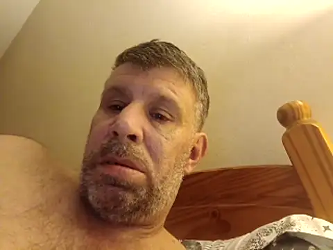 stud2512's Live XXX Chat