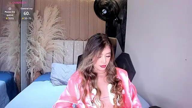 EmilyJohnsoon – Live XXX-chat