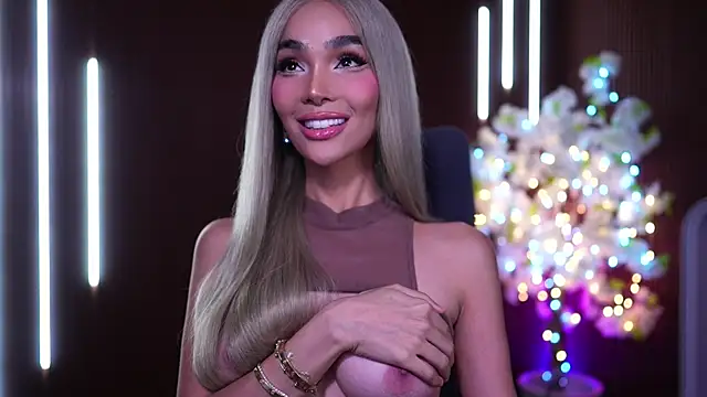 xxforyoureyesonlyxx's Live XXX Chat