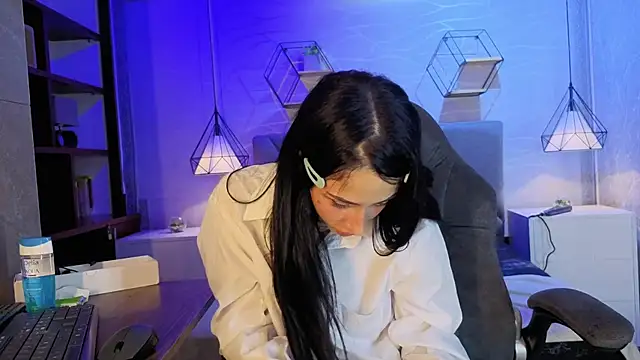 lhiamfitt10 live XXX chat