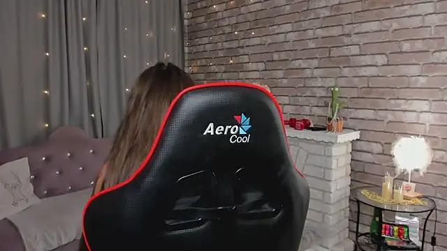 Webkamerová show SarahCoksss