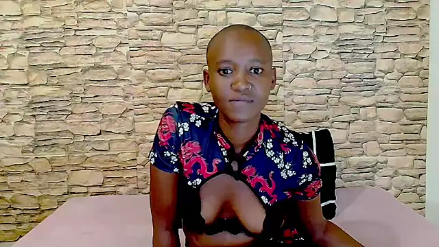 EbonyOlive69 – Live XXX-chat