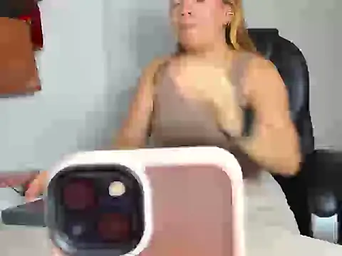 alma_fenix live XXX chat