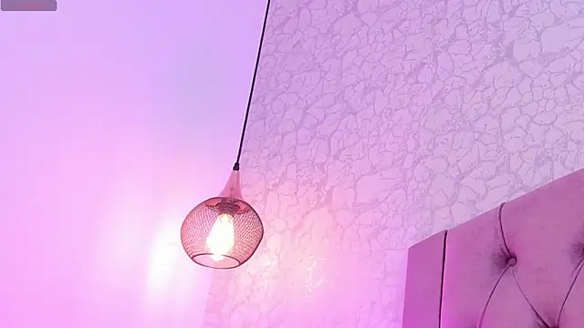 saraa_joness_'s Live XXX Chat