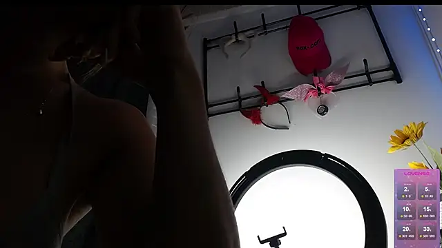 Niky_777's Live XXX Chat