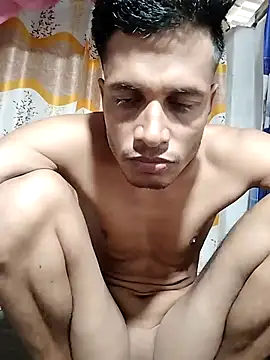 Chat +18 de Priankaboudi ao vivo