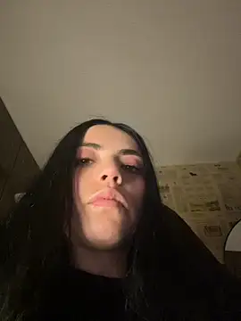 Chat +18 de i_am_nina_ ao vivo