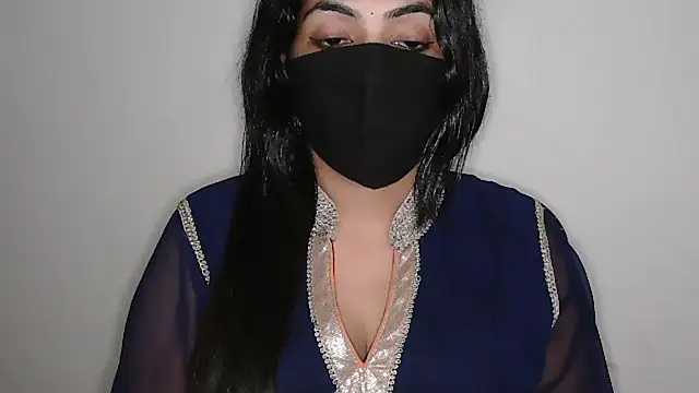 Reddy_Trisha – Live XXX-chat
