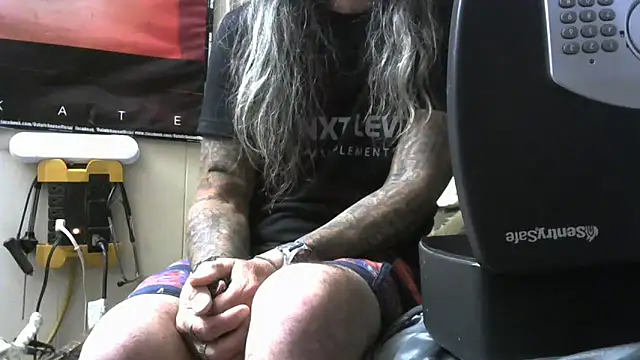 crassanova webcam show