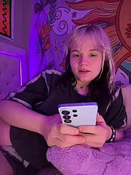 Cutiepiespanks' Webcam Show