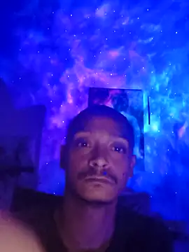 Wide-eyedLight6's Webcam Show
