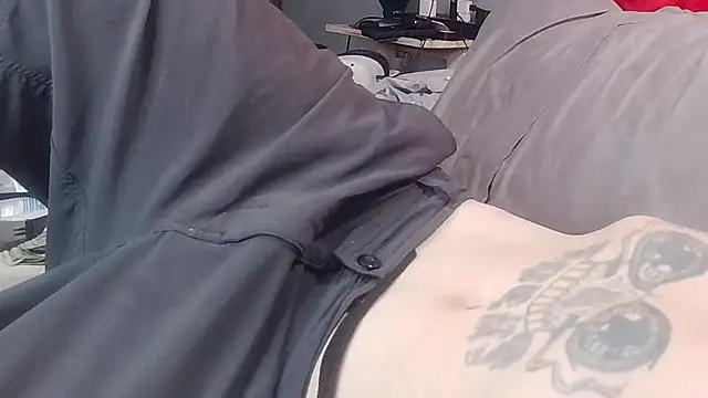 Chatroom XXX en direct de deepinnnnn