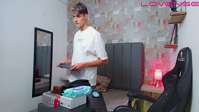flaquito___ Webcamshow