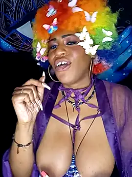Chatroom XXX en direct de AmazonianMistress