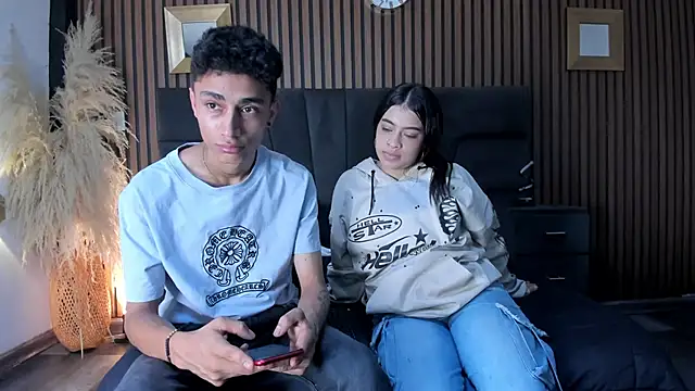 عرض كام Andrewandlizzy