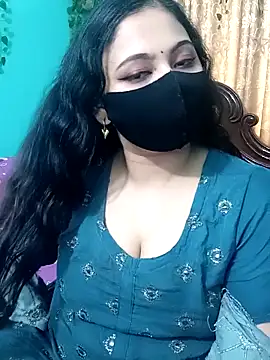 Porimoni22 Adlı Modelin Canlı XXX Sohbeti