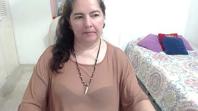 leonela_69 Chat XXX live