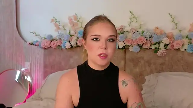 Chat XXX ao vivo de Lilith_Bonheur