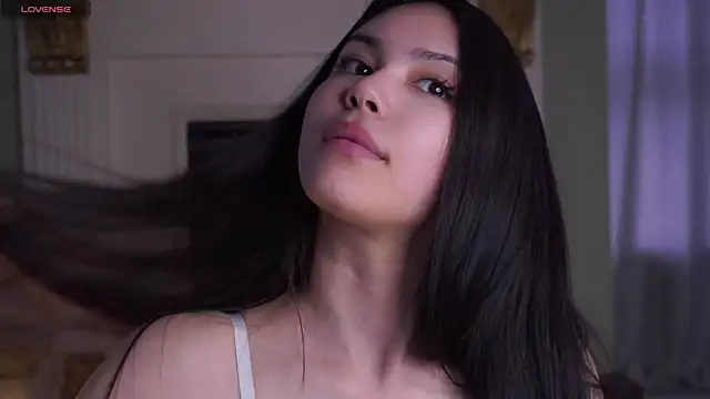 SulemaNeugin's Live XXX Chat