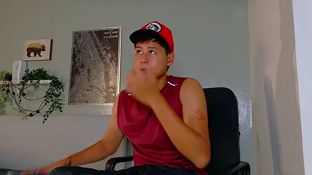 Show de Raiden_boyy na webcam