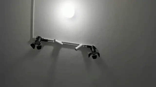 XXX chat uživo modela Inaya_Khalifa