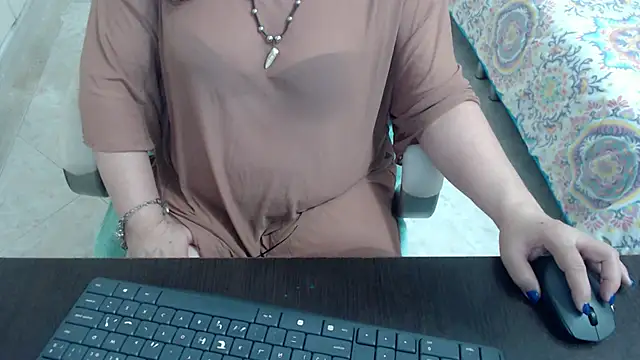 leonela_69 Chat XXX in diretta