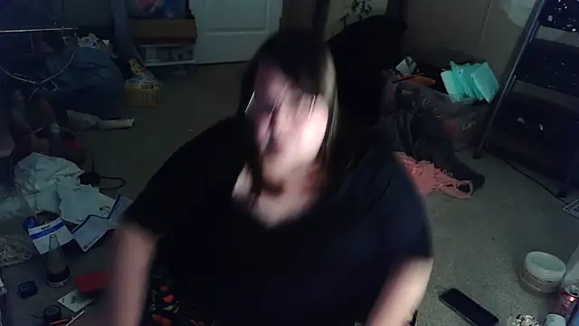 ChubbiGhostiii's Live XXX Chat