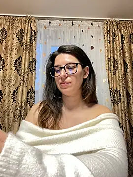 NadiraNoor Live XXX-Chat