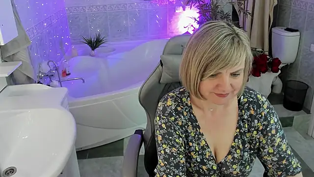 BettyGibsonn Live XXX Chat