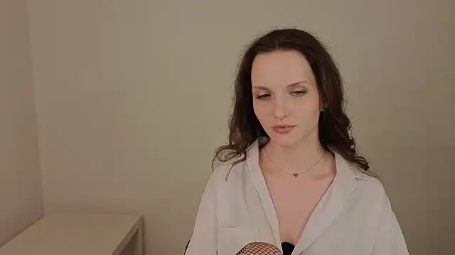Ariadna_Shy: απευθείας συνομιλία ΧΧΧ