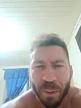 RobertoLuiz84n Live XXX chat