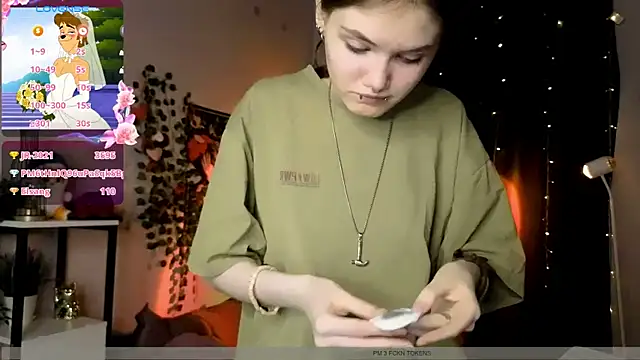 Dilara_xBaby: онлайн-секс-чат