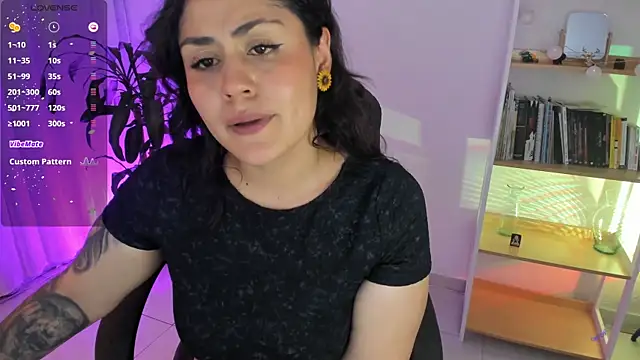 Chat XXX en directo de karlie02_