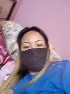 Bristy_BigBoobs Adlı Modelin Web Kamerası Şovu