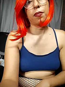 MirandaSingle Adlı Modelin Canlı XXX Sohbeti
