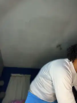 Danny_black11 Show in webcam