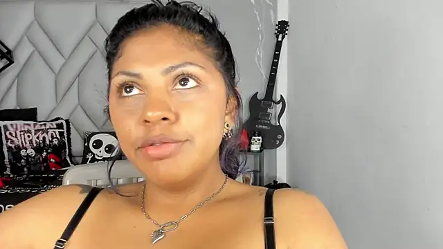 MirandaHaguen Live XXX-Chat